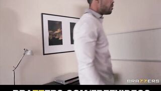 Sexy Spanish Real Estate Agent Fucks Her Customer To Make A Sale
