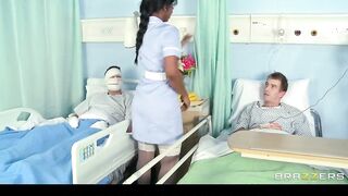 Sexy Ebony Nurse Deep Throats & Fucks Hookup Junkie's Gigantic-penis In Health Center