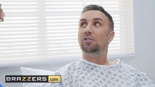 Brazzers -thicc Cougar Doc Julie Currency Gets Massive Penis
