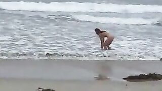 Milf With Huge Boobs Fucking In The Beach