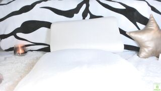 ulltradoll chat cam sex (05/31/2021)